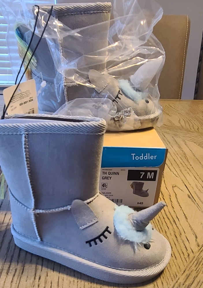 Toddler Girl's grey unicorn boots nwt size 7m